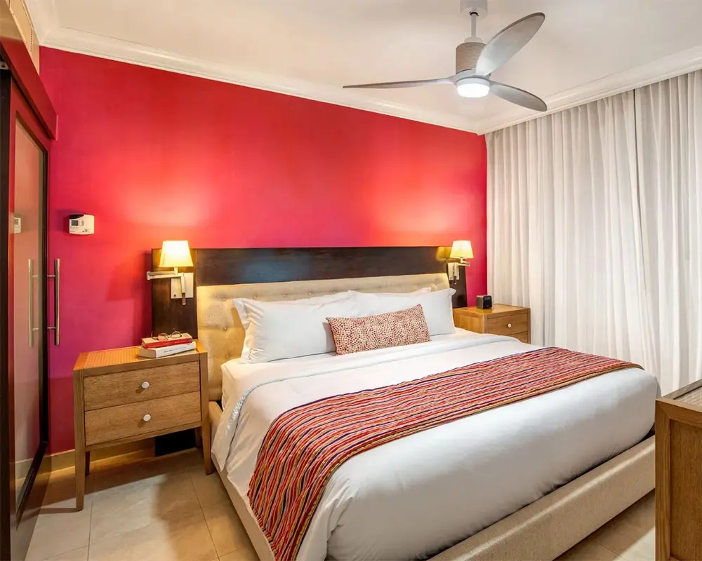 2 Luxury One Bedroom Oceanfront 2