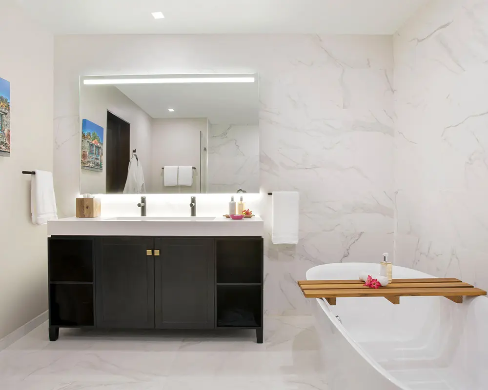 O2 Luxury Oceanfront Junior Suite 3