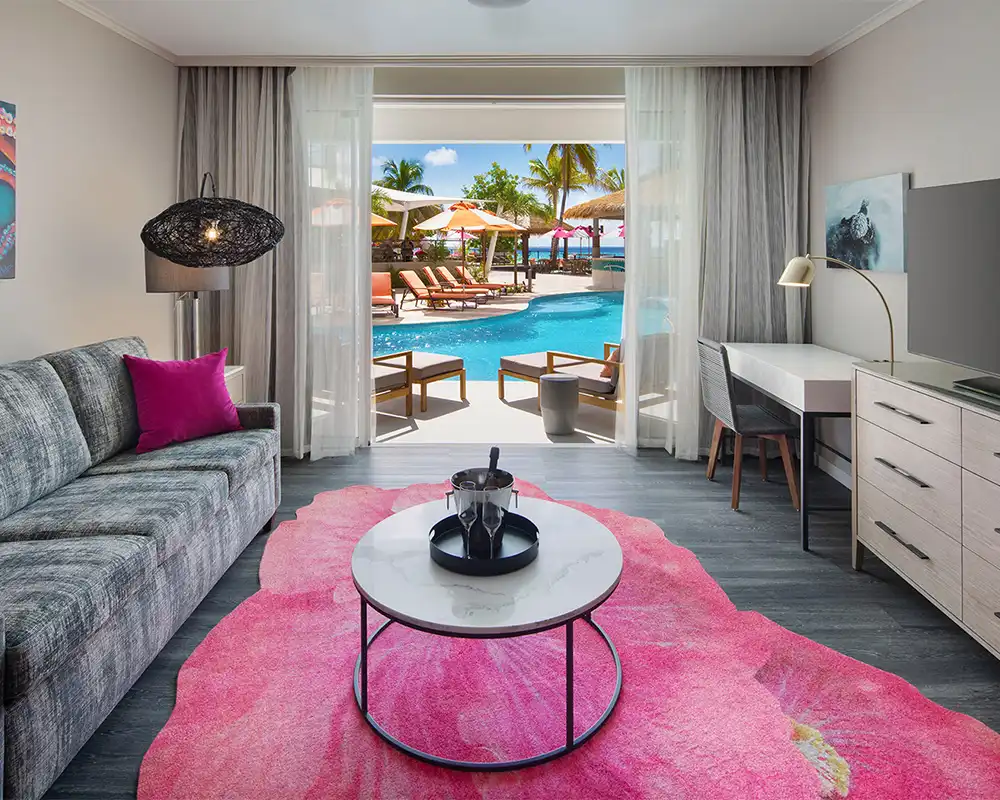 O2 Luxury Oceanfront Junior Suite 6