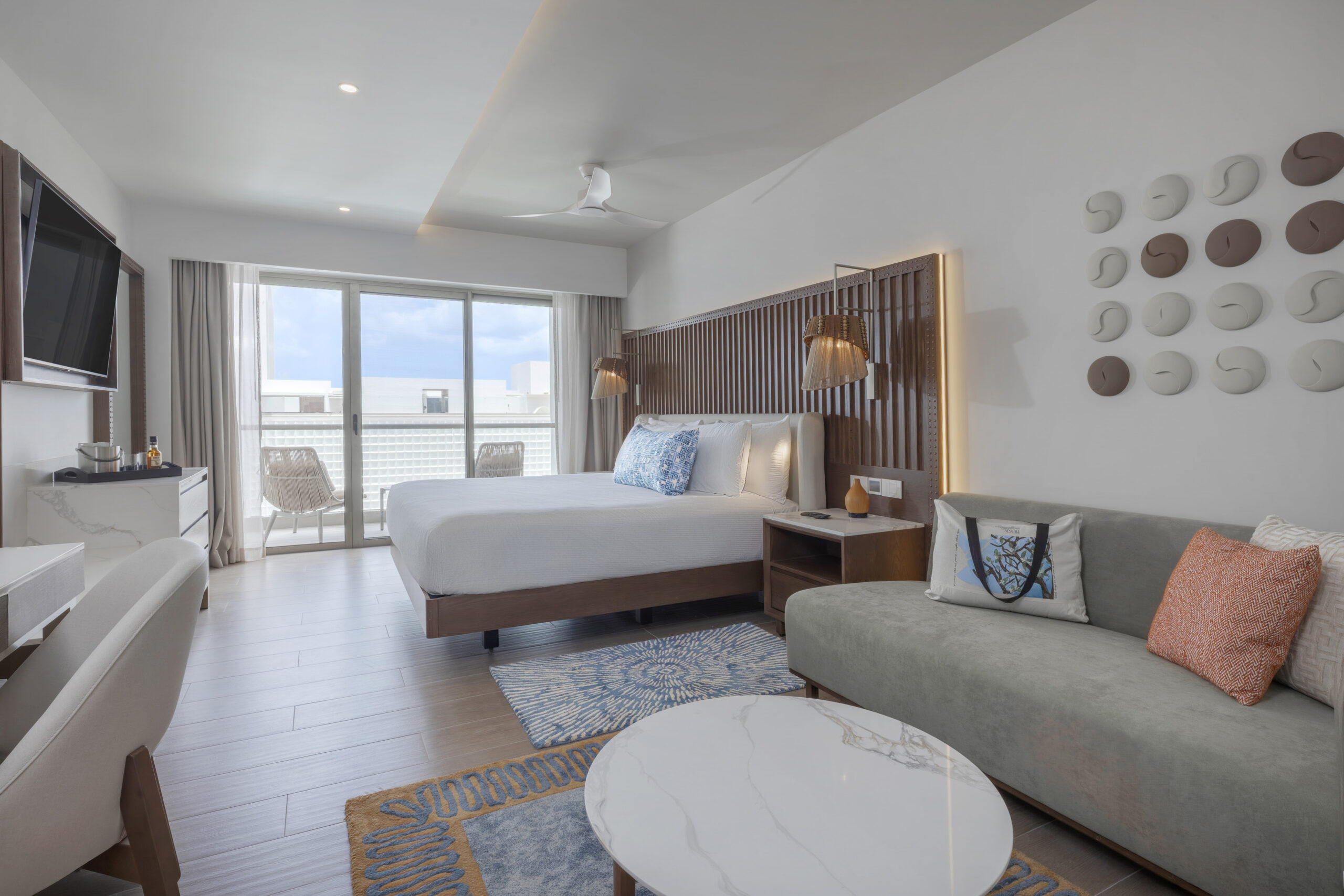 luxury-junior-suite-2-6a4d7a84e7b6c